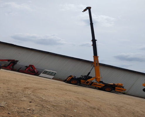 HEAVY LIFT